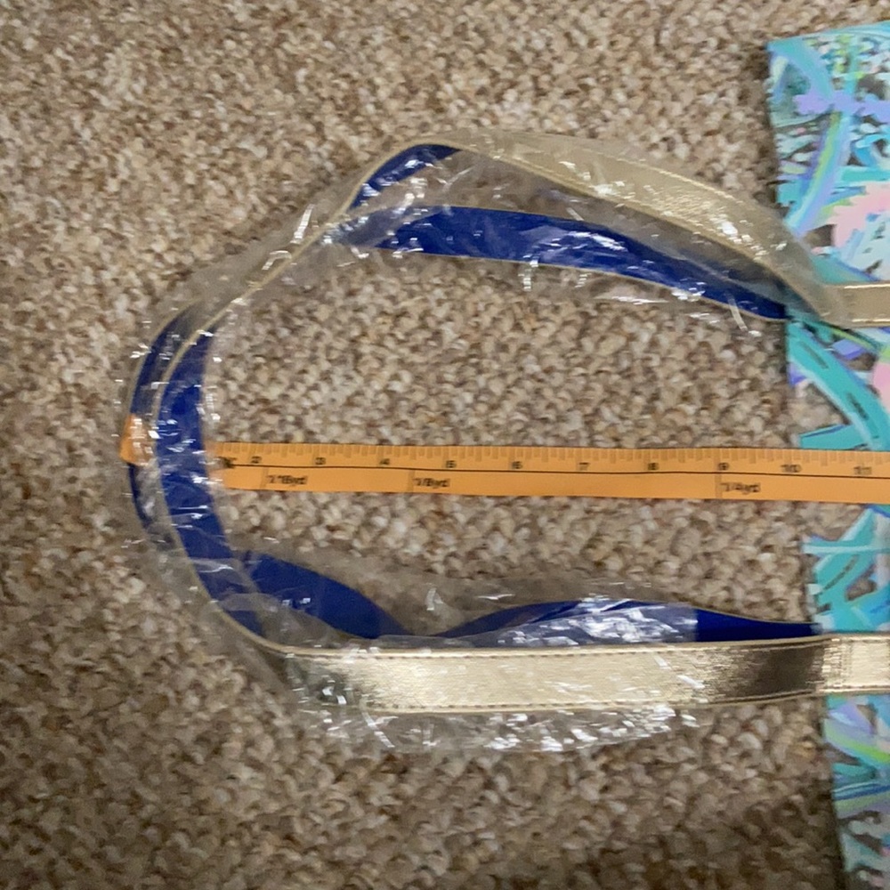 Last one! 🎉 2x Host Pick! 🎉 NWT Lilly Pulitzer Printed Pool/Beach Tote - Picture 11 of 14